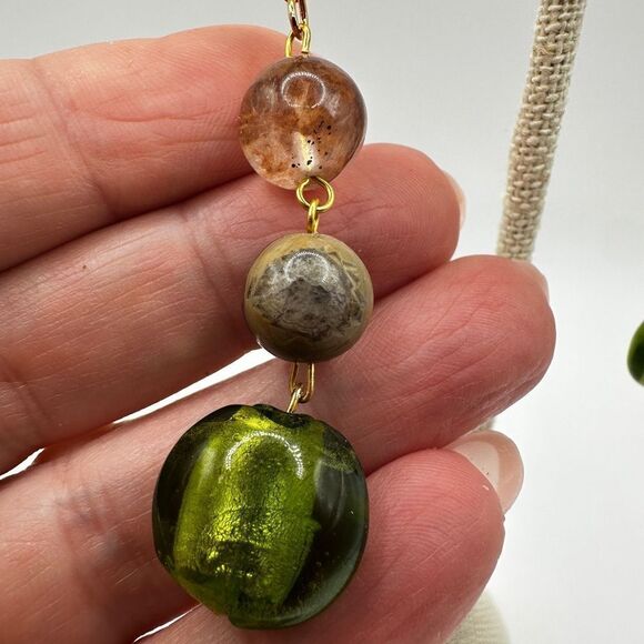 2.5" Green glass and agate stone dangle earrings with gold over 925 hooks! - Picture 3 of 14